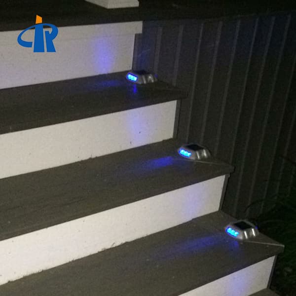 <h3>High-Quality Safety ip68 led reflective solar road studs </h3>
